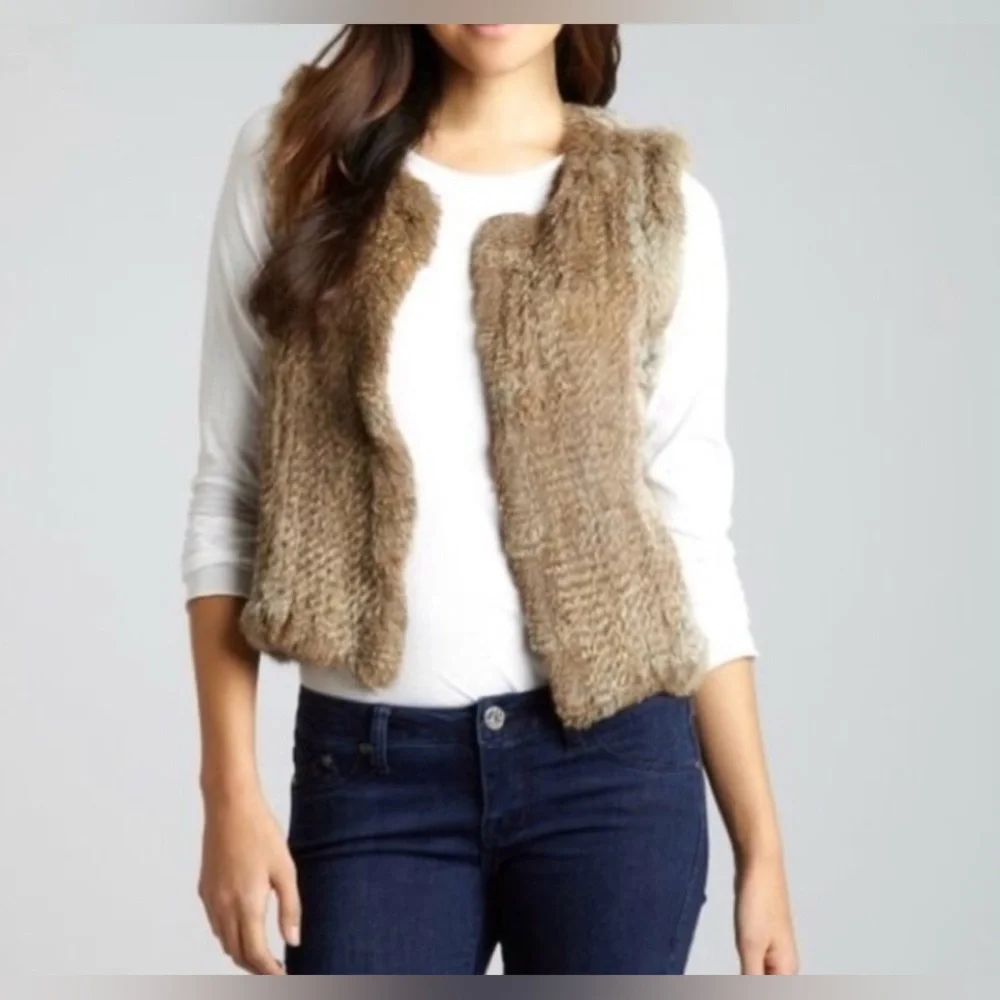 525 America Luxe Rabbit Fur Vest - Picture 1 of 7